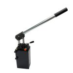 Hydraulic piston hand pump with release knob for single acting cylinder 2.7 CID 