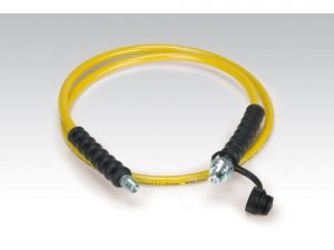Enerpac HC7206 | 6' High-Pressure Hydraulic Hose, Thermo-Plastic, 10,000 PSI | Magister
