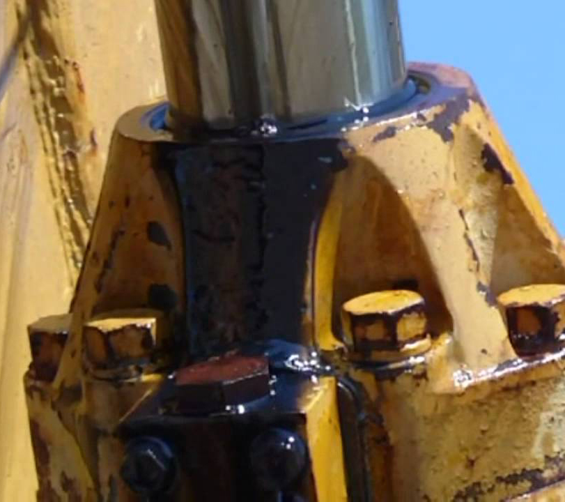 Why do hydraulic cylinders start leaking_ | Magister Hydraulic